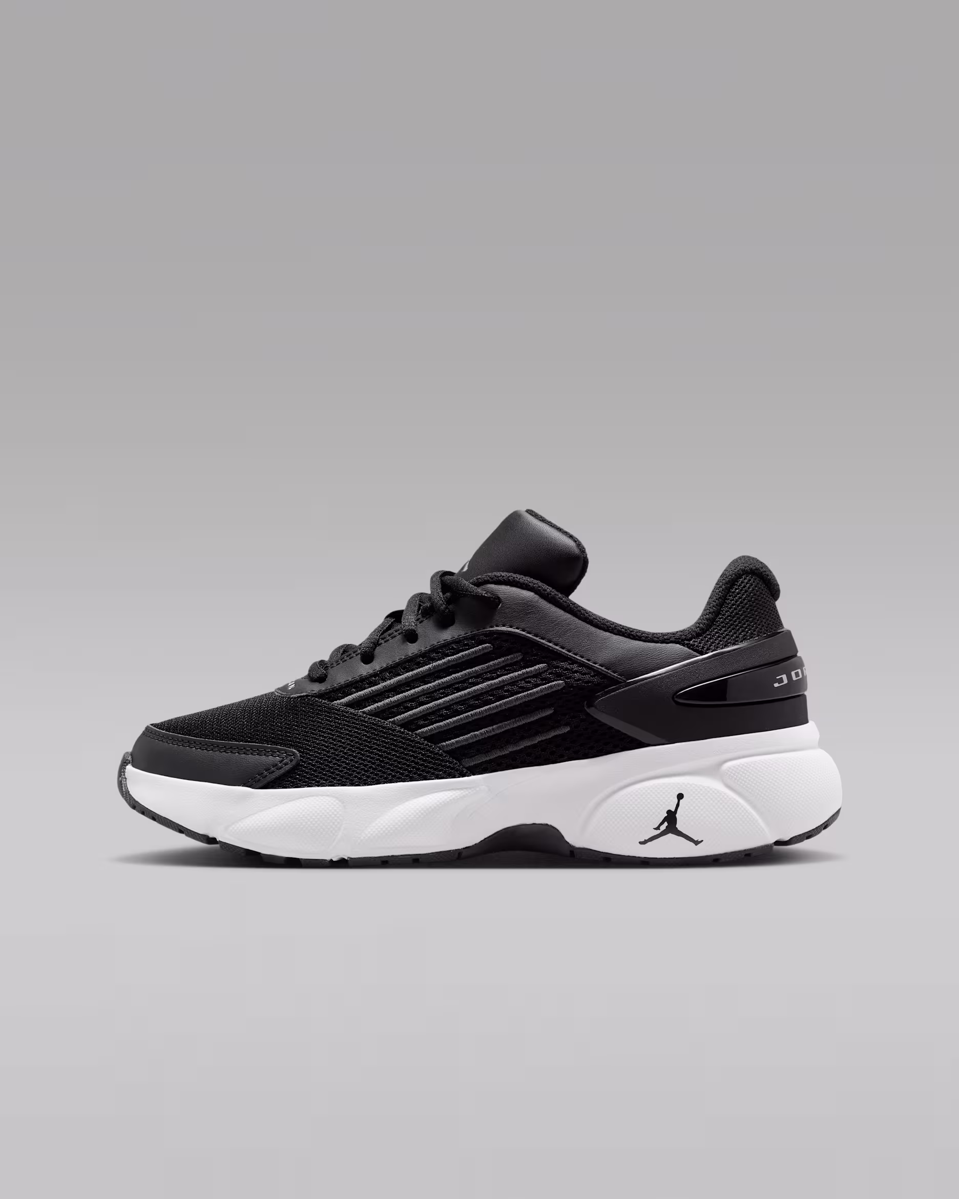 JORDAN TRUNNER NEGRO/BLANCO - image 1